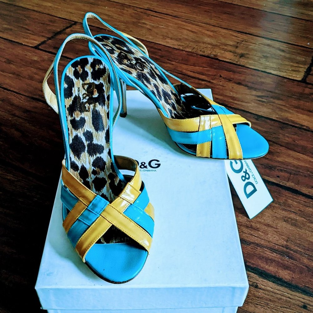 Dolce & Gabbana Scarpa Yellow and Teal Slingback Heels NWT 37